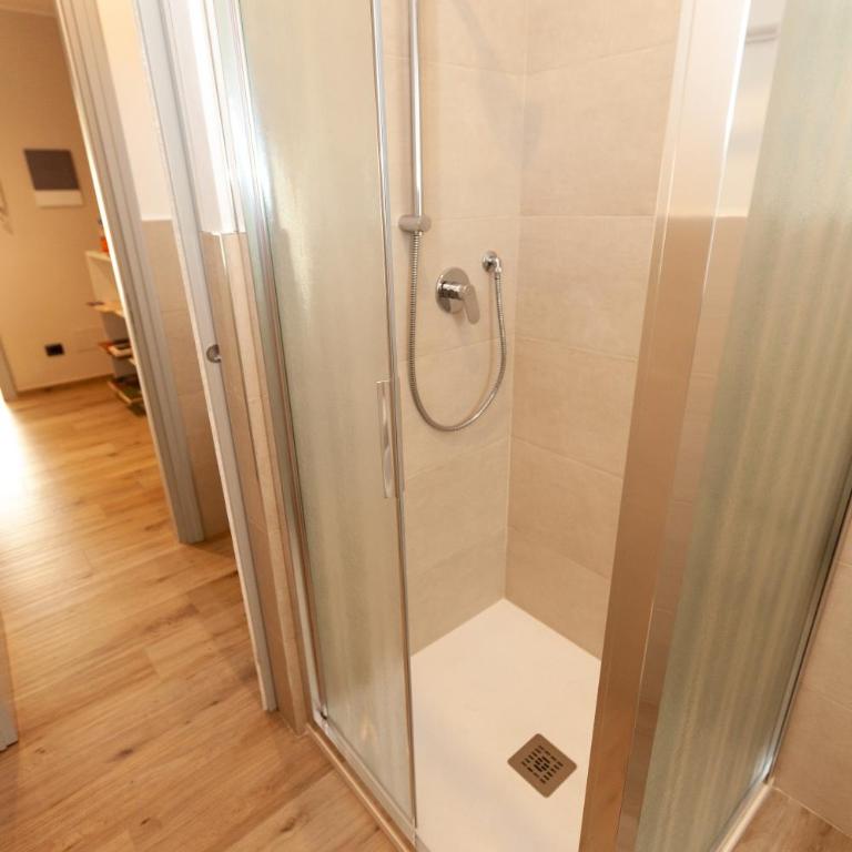 Rossini15 - garage privato - Appartamento con 2 Camere da Letto - 13