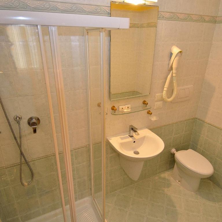 Residenza La Campana - Camera Superior Matrimoniale/Doppia con Letti Singoli - 1