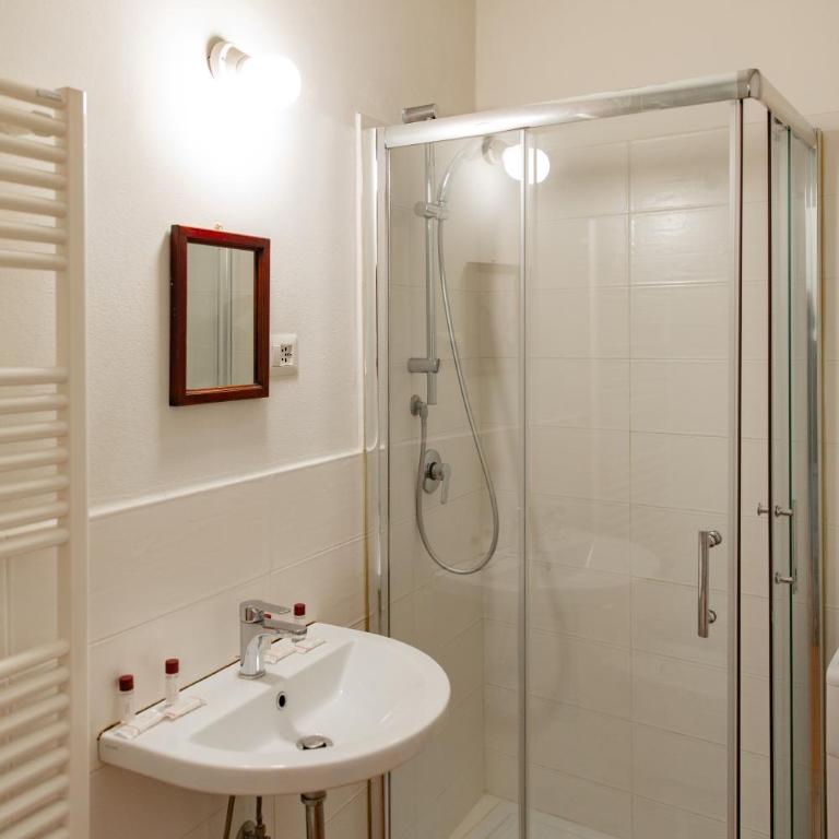 Graceful apartment in the heart of Florence - Appartamento con 2 Camere da Letto - 11