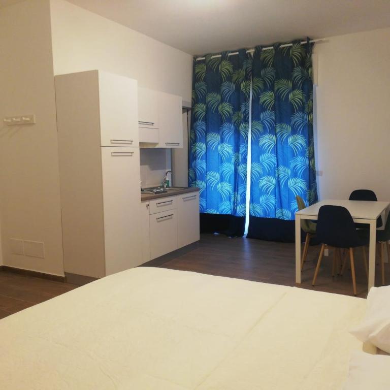 Residenze Sorrentino - Queen Room with Balcony - 6