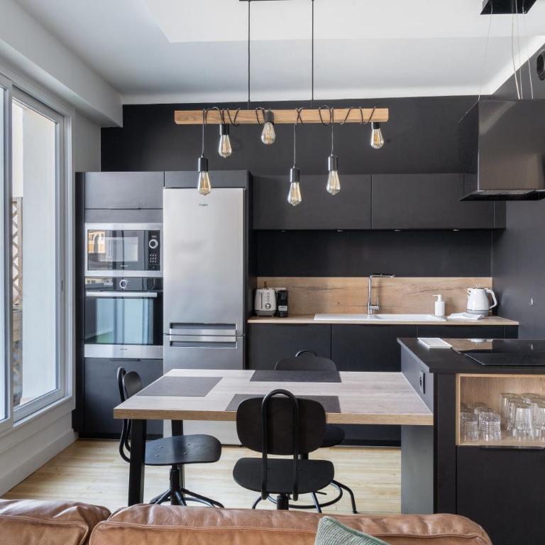 Le Manège - Spacieux T2 avec Terrasse au coeur de Nantes - Apartment mit 1 Schlafzimmer - 3