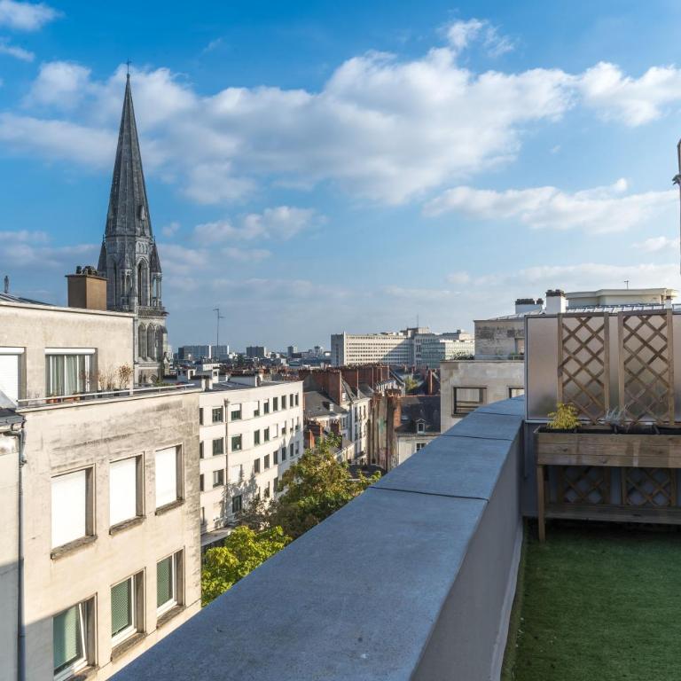 Le Manège - Spacieux T2 avec Terrasse au coeur de Nantes - Apartment mit 1 Schlafzimmer - 2