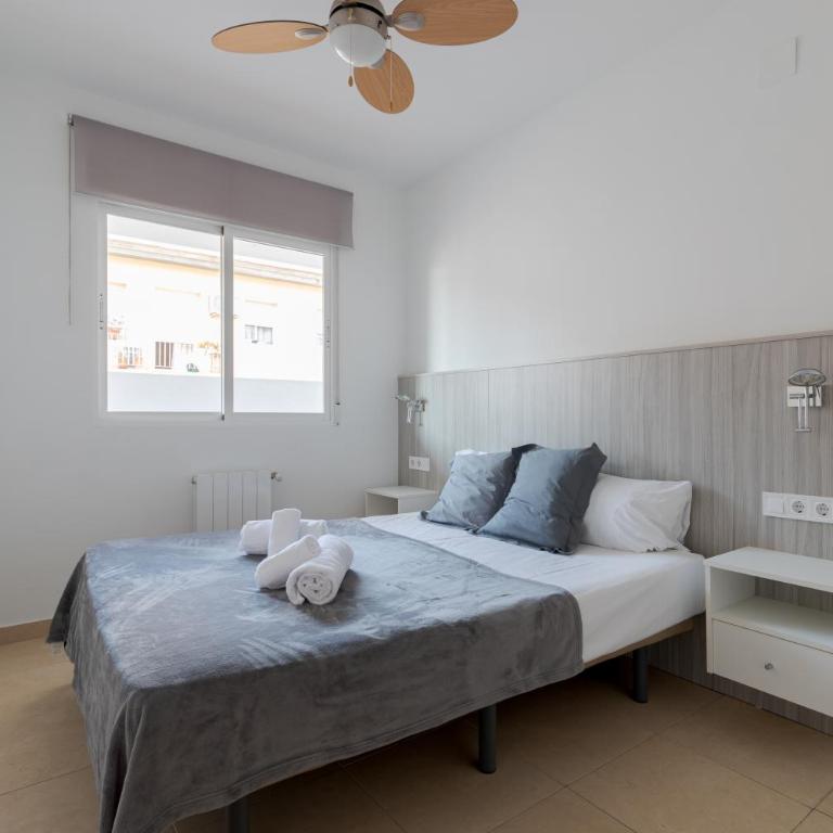 FUN BUILDING APARTMENTS by HOMEABOUT - Superior 2BR 2BT & Private Exterior Balcony - 25