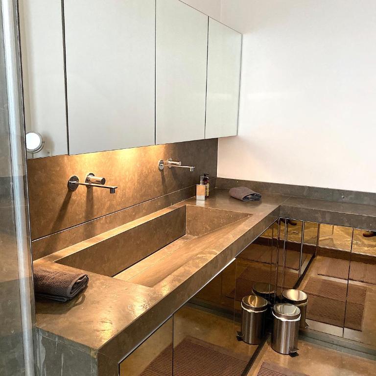 Outstanding 2 bedrooms with a terrific Eiffel Tower view - Appartement 2 Chambres - 12
