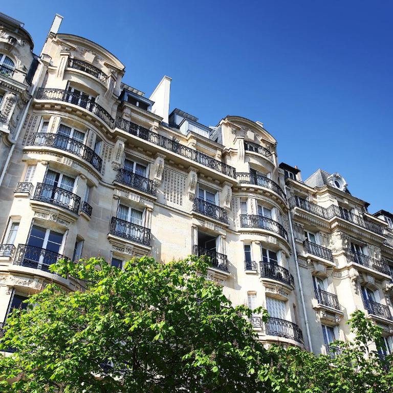 Outstanding 2 bedrooms with a terrific Eiffel Tower view - Appartement 2 Chambres - 25