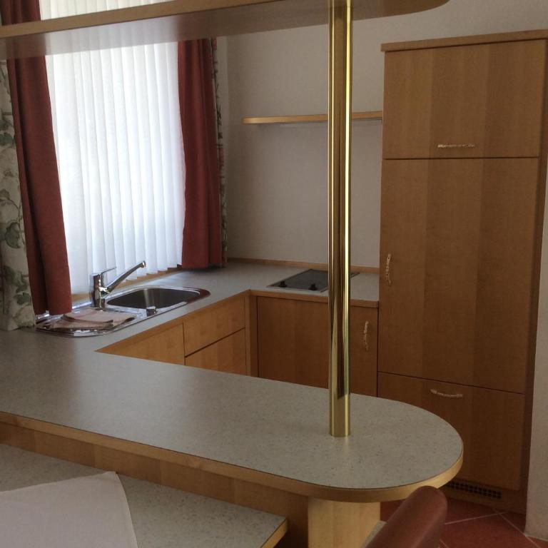 Gästehaus Fertschey - Apartment mit 1 Schlafzimmer und einem Balkon oder einer Terrasse - 5