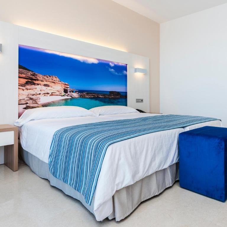 Globales Playa Estepona - Habitación Doble Superior con balcón - 4
