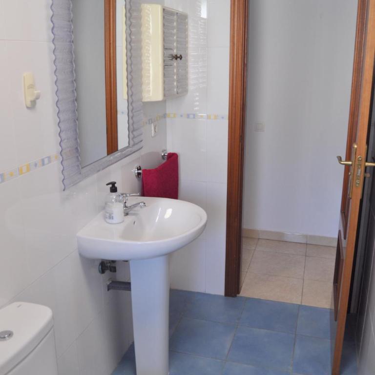 Estepona Centro ¡Excelente ubicación! - Apartamento de 2 dormitorios - 25