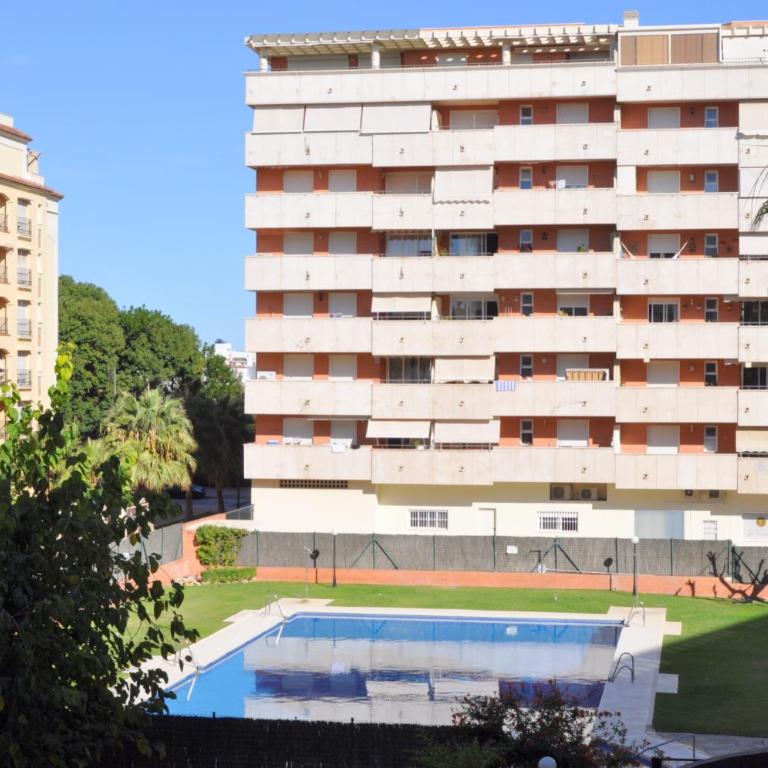 Estepona Centro ¡Excelente ubicación! - Apartamento de 2 dormitorios - 21