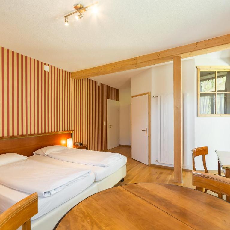 Carlton-Europe Vintage Adults Hotel - Habitación Doble Superior - 8