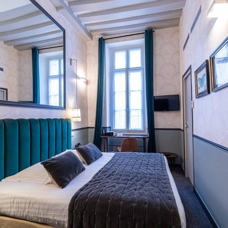 Dauphine Saint Germain - Chambre Double Supérieure - 17