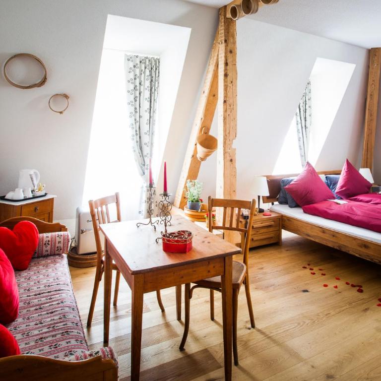 Carlton-Europe Vintage Adults Hotel - Suite Signature - 10
