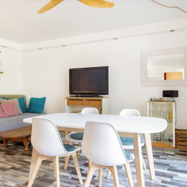 Grand Studio neuf face port et plage, parking privé - Appartement 1 Chambre - 4