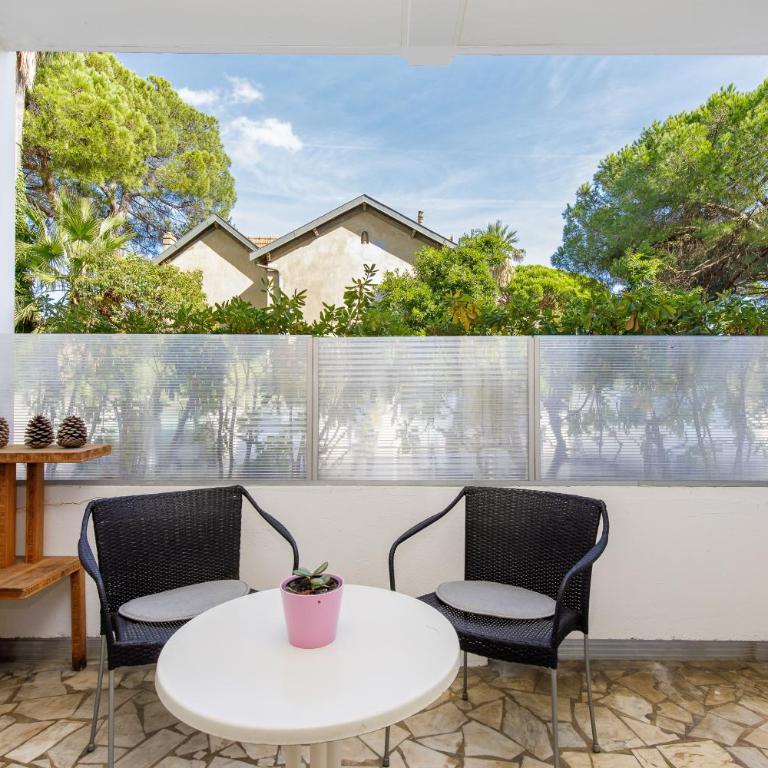 Grand Studio neuf face port et plage, parking privé - Appartement 1 Chambre - 20
