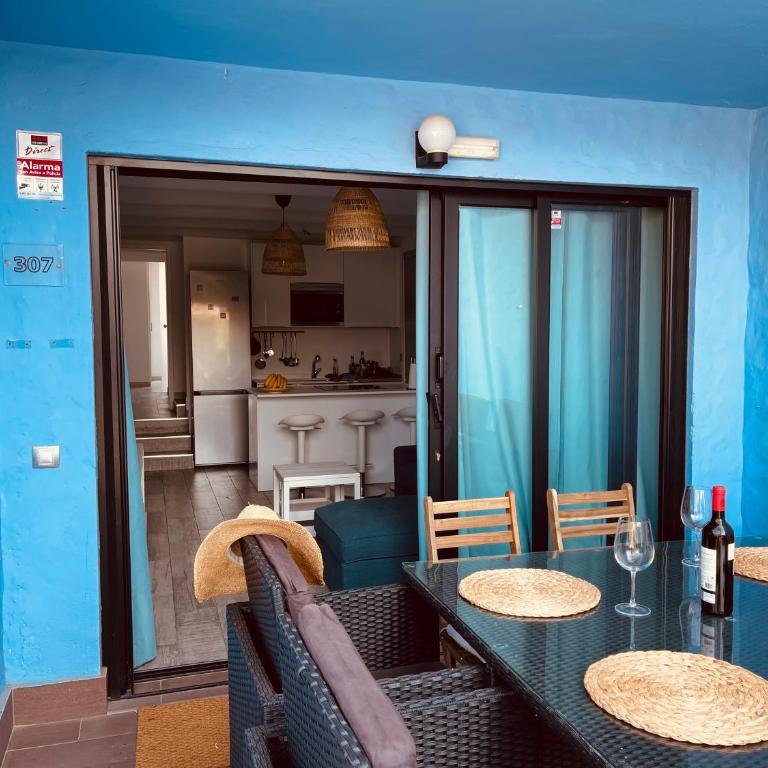 VIVIENDA ÚNICA EN PRIMERA LÍNEA DE PLAYA - Three-Bedroom House - 32