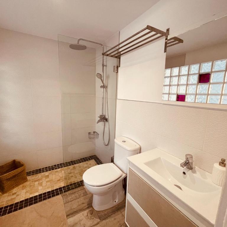 VIVIENDA ÚNICA EN PRIMERA LÍNEA DE PLAYA - Three-Bedroom House - 27