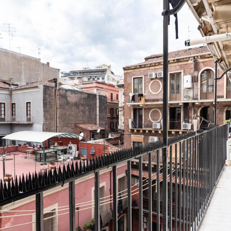 GuestHost - Via Etnea Cozy Apartment with Balcony - Appartamento con 1 Camera da Letto - 13