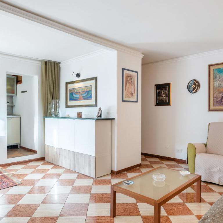 GuestHost - Via Etnea Cozy Apartment with Balcony - Appartamento con 1 Camera da Letto - 9