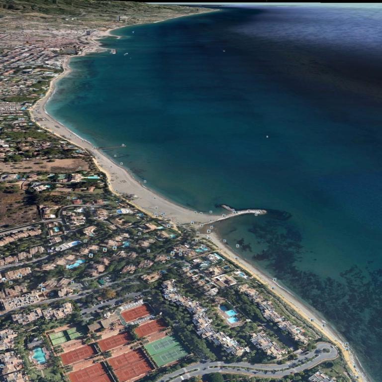 Luxurious apartment in Puente Romano, Marbella (Golden Mile) - Apartamento de 2 dormitorios - 54
