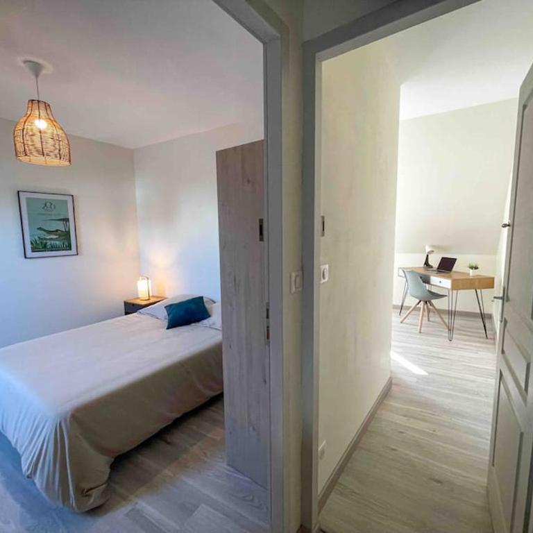 4 Ch - 10 pers - Grande Maison - Parking - Jardin - BBQ - Maison 4 Chambres - 31