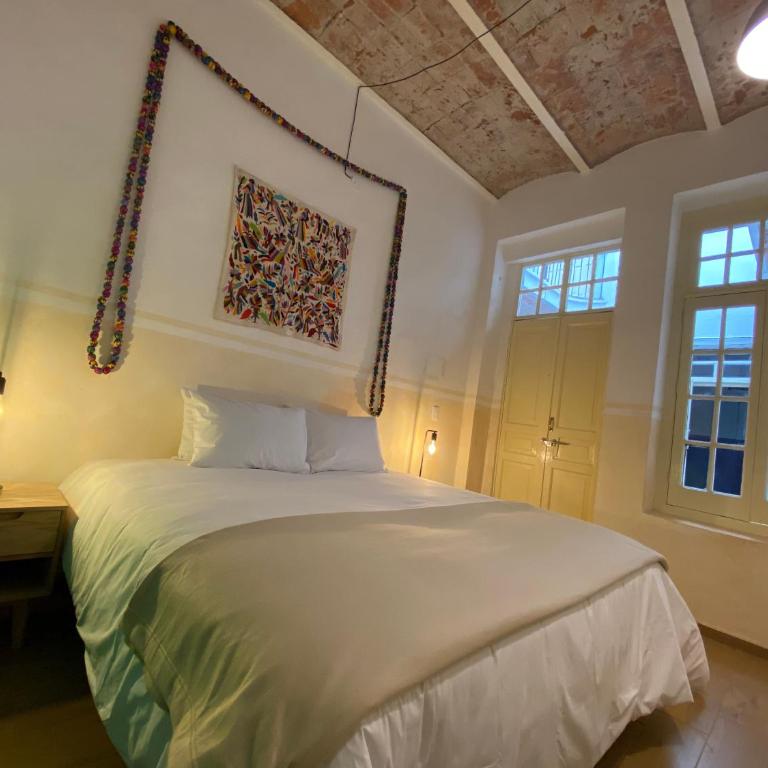 Viajero CDMX Centro Hostel - Standard Double Room with Shared Bathroom - 1