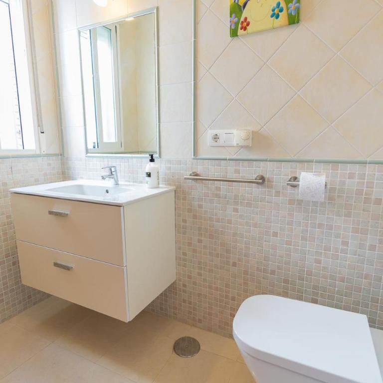 Sea Renity - Four-Bedroom House - 20