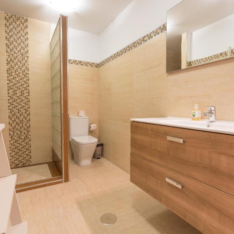 Sea Renity - Four-Bedroom House - 40