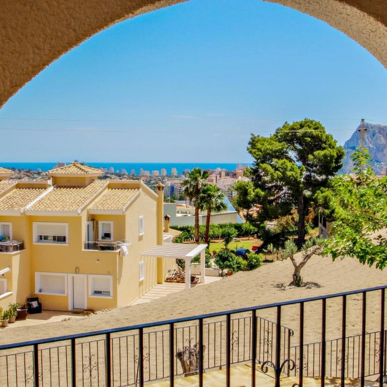 Laura-28A - traditionally furnished detached villa with peaceful surroundings in Calpe - Casa de 4 dormitorios - 11