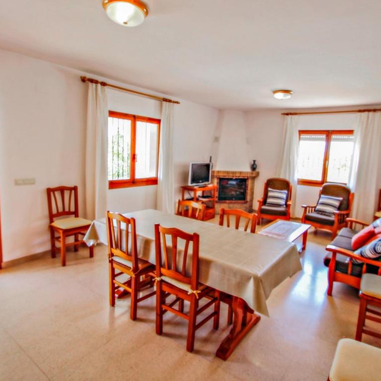 Laura-28A - traditionally furnished detached villa with peaceful surroundings in Calpe - Casa de 4 dormitorios - 12