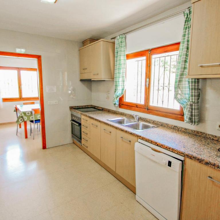 Laura-28A - traditionally furnished detached villa with peaceful surroundings in Calpe - Casa de 4 dormitorios - 15