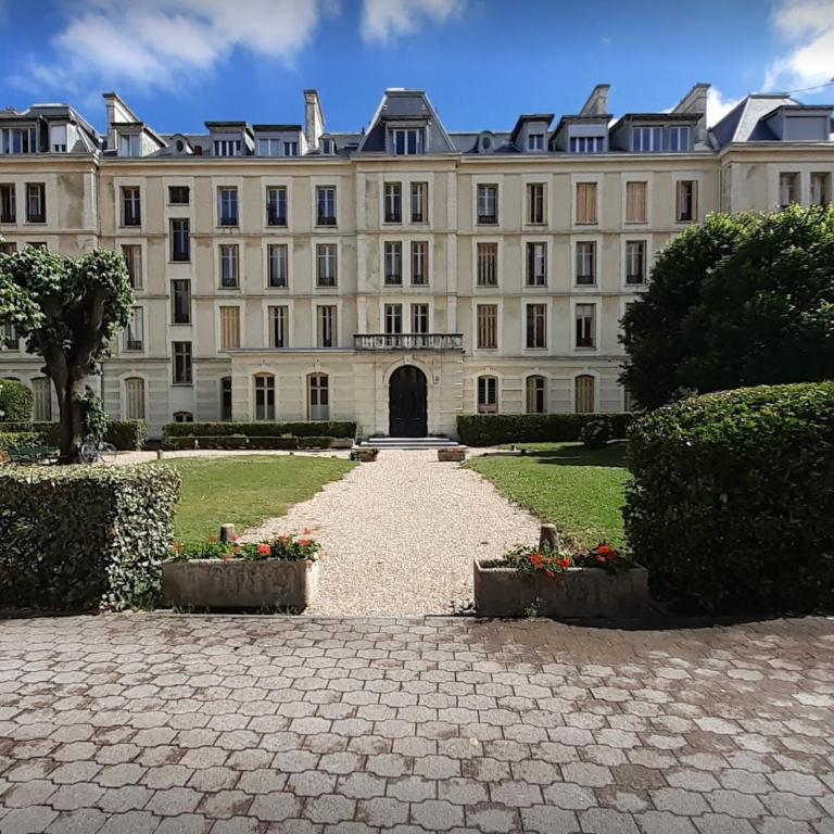 Sublime appartement centre, parc et parking - Appartement 2 Chambres - 14