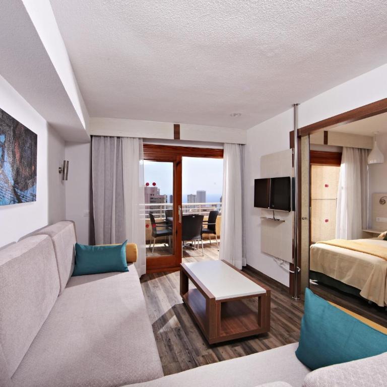 Sandos Benidorm Suites - Suite Junior con vistas a la piscina (1 adulto) - 1