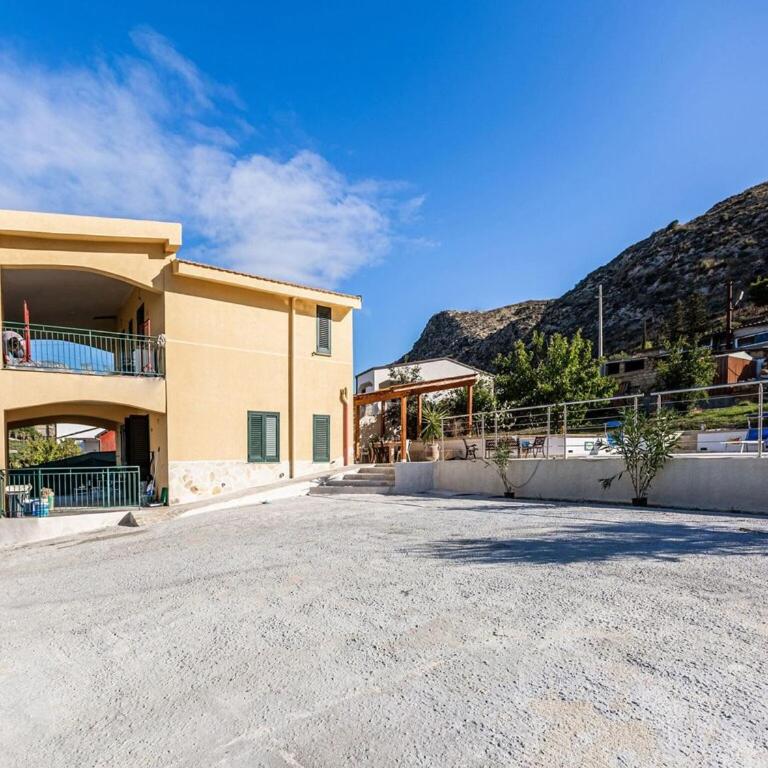 Family-Friendly Sicily Stay - Villa con 2 Camere da Letto - 8