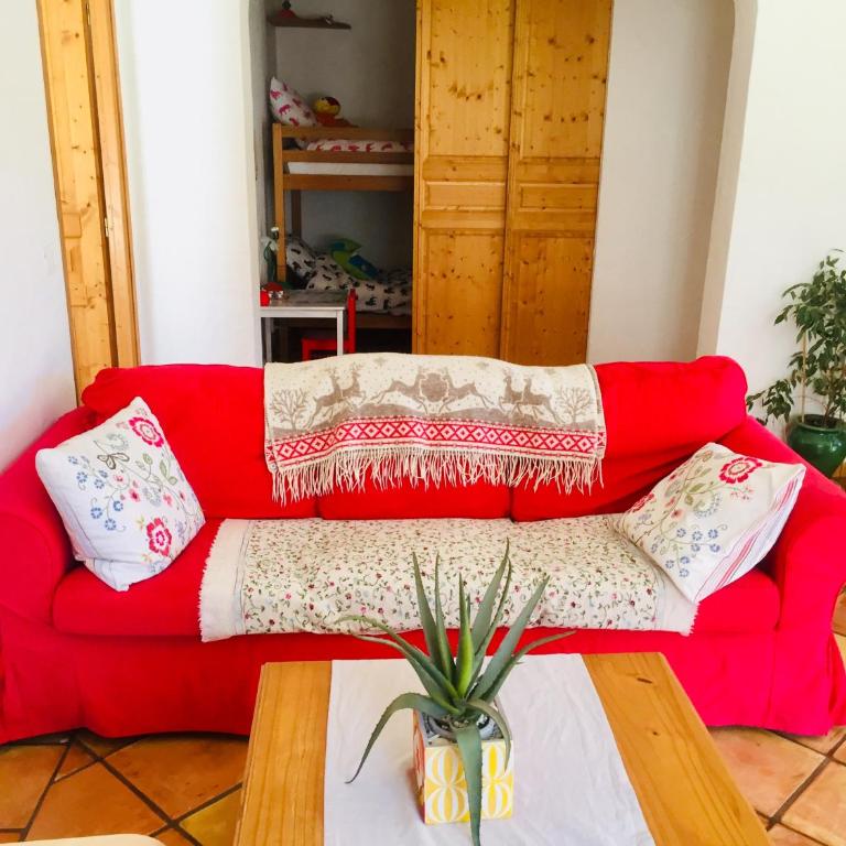 Rez de jardin de chalet bois , calme et verdure ! - Appartement 2 Chambres - 2