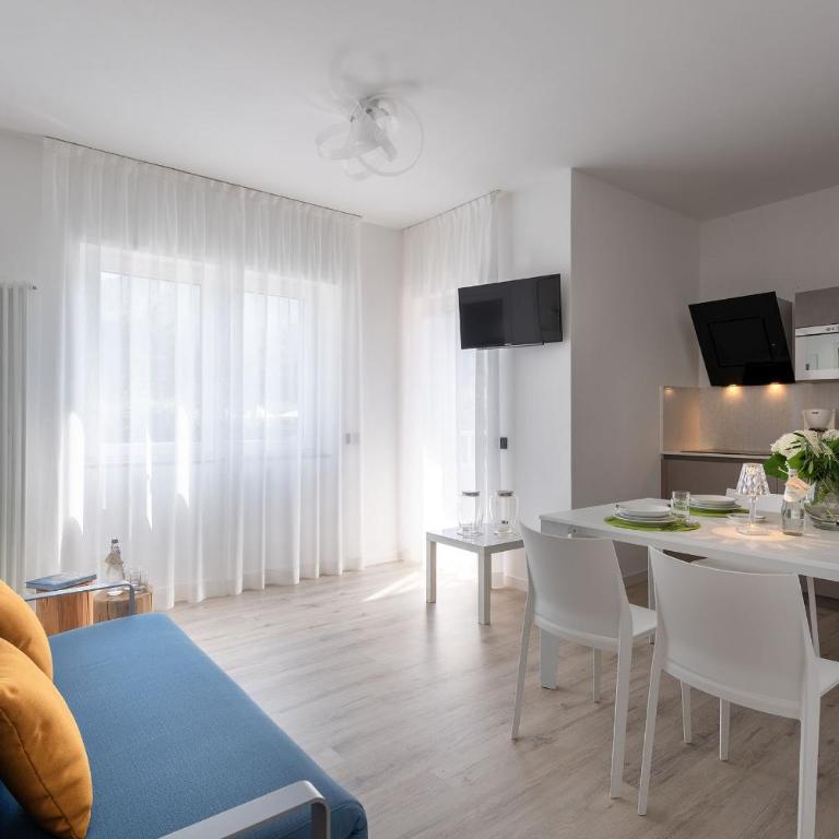 Residence Toblini - Apartment with Mountain View - 9