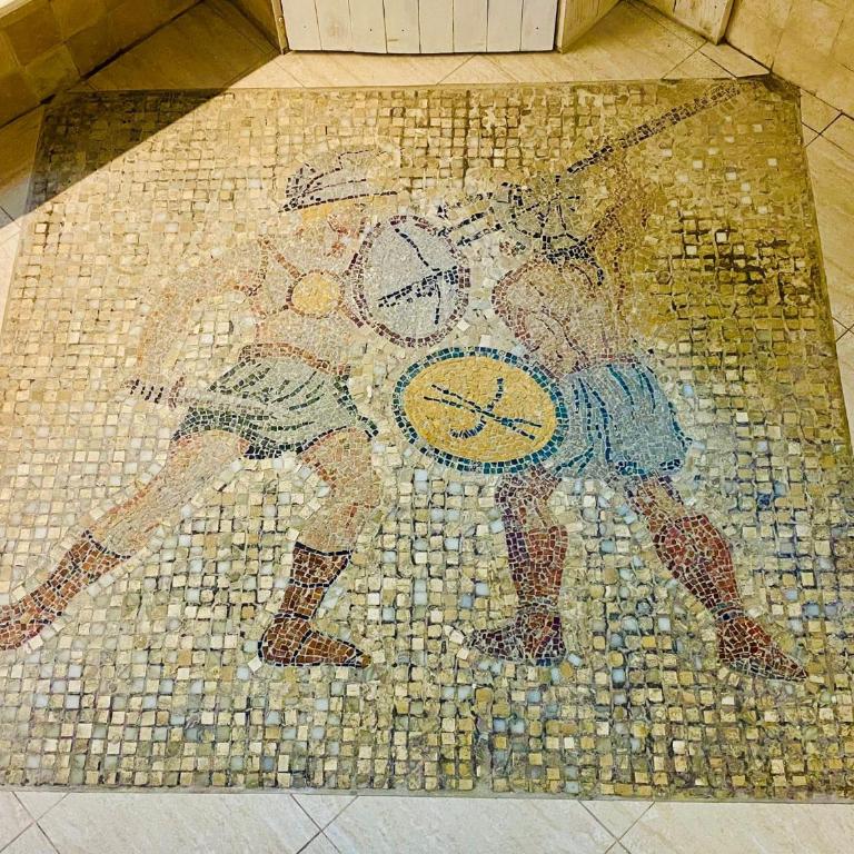 Ancient Roman Mansion - Loft - 11