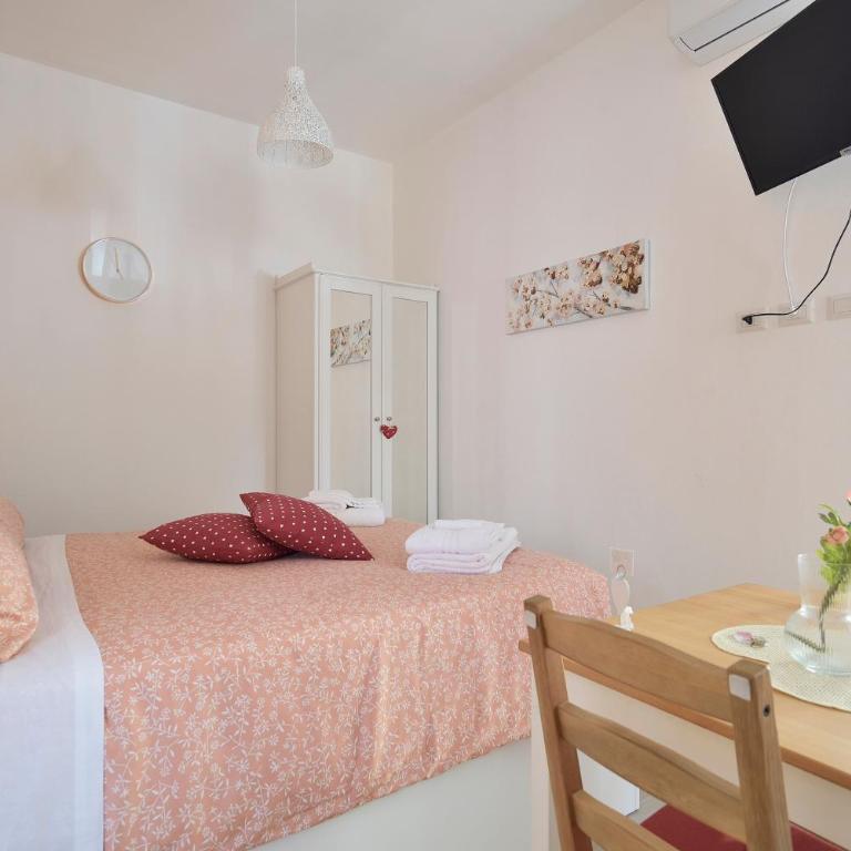 Romantic Room con vasca idromassaggio - Casa Vacanze - 14