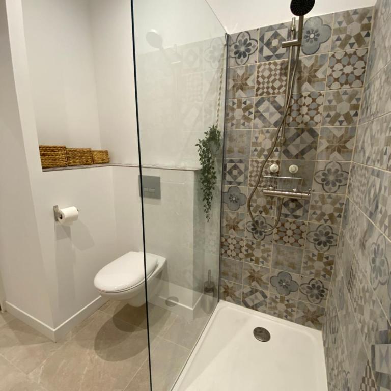 Anne de la Maison Blanche - Studio Supérieur - 4
