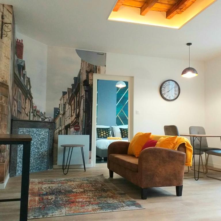 Les Volets Bleus - Au Calme avec petit Jardin et Patio - 3 appartements - Appartement 1 Chambre - 1