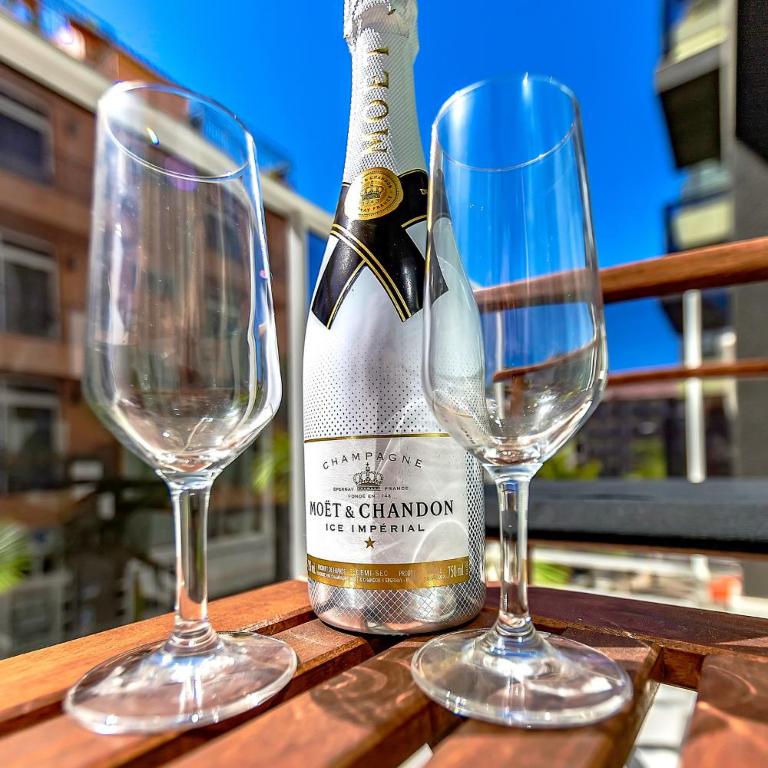 Hortensia Suites Apartments, Los Cristianos, Tenerife - Apartamento de 3 dormitorios con balcón - 9