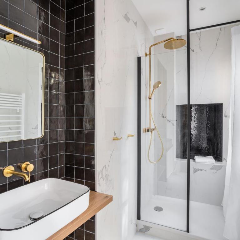 BEAUTÉ - Appartement chaleureux et moderne - Apartment mit 1 Schlafzimmer - 4