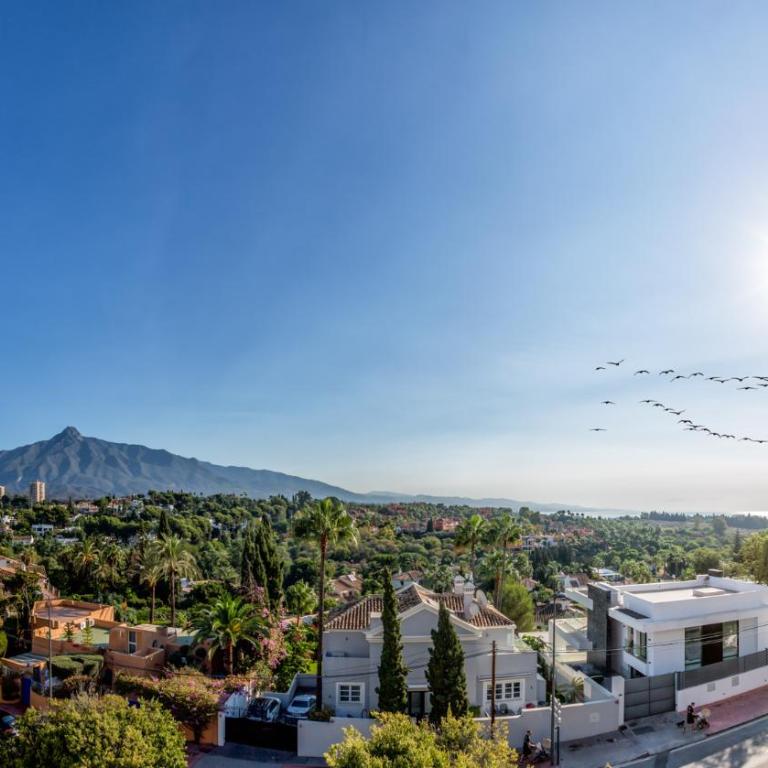 Holiday Apartment in Senorio de Aloha with Sea views - Two-Bedroom Apartment - 28