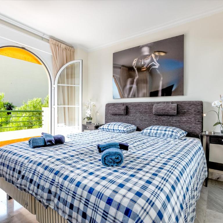 Holiday Apartment in Senorio de Aloha with Sea views - Two-Bedroom Apartment - 13