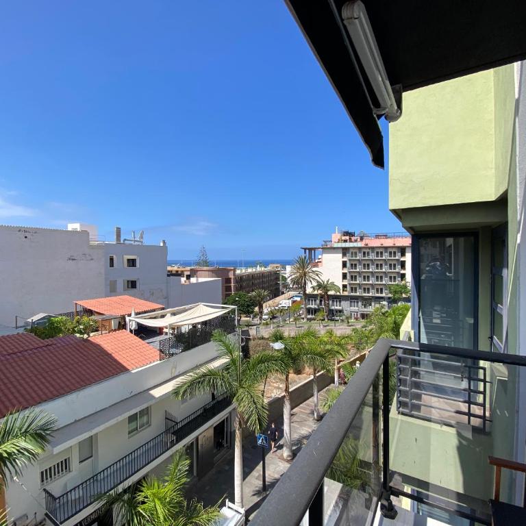 Hortensia Suites Apartments, Los Cristianos, Tenerife - Apartamento de 2 dormitorios con vistas parciales al mar - 29