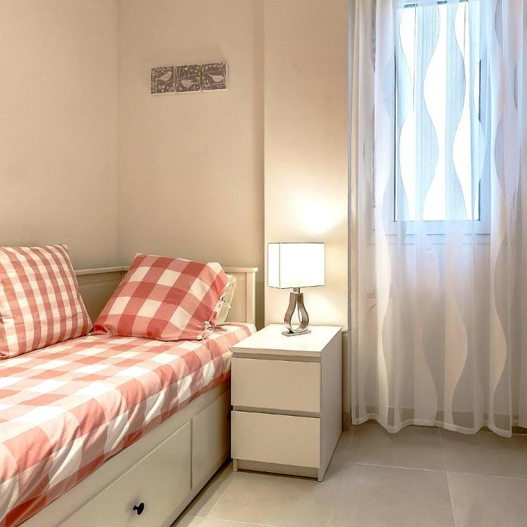 Hortensia Suites Apartments, Los Cristianos, Tenerife - Apartamento de 3 dormitorios con balcón - 18