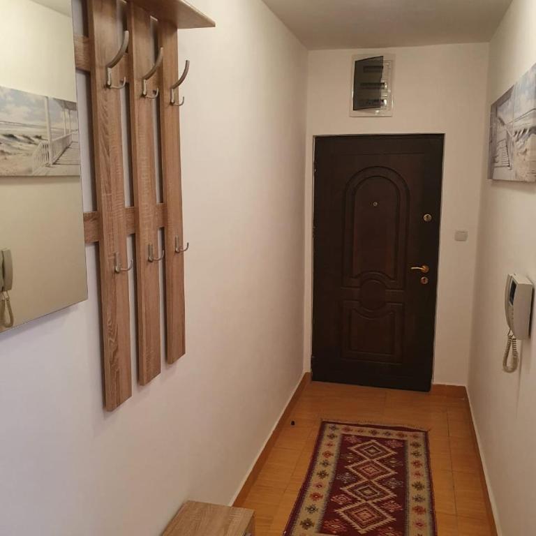BLUE EYES SAILORS - One-Bedroom Apartment - 10