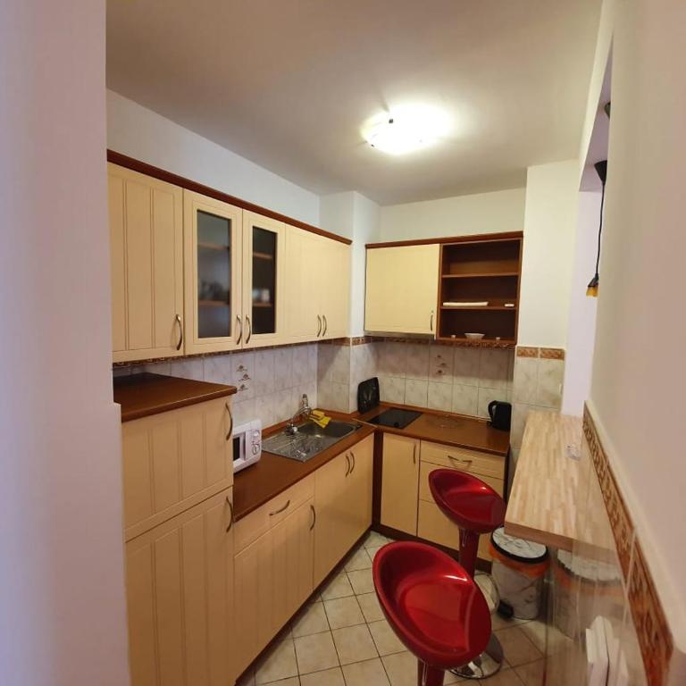 BLUE EYES SAILORS - One-Bedroom Apartment - 13