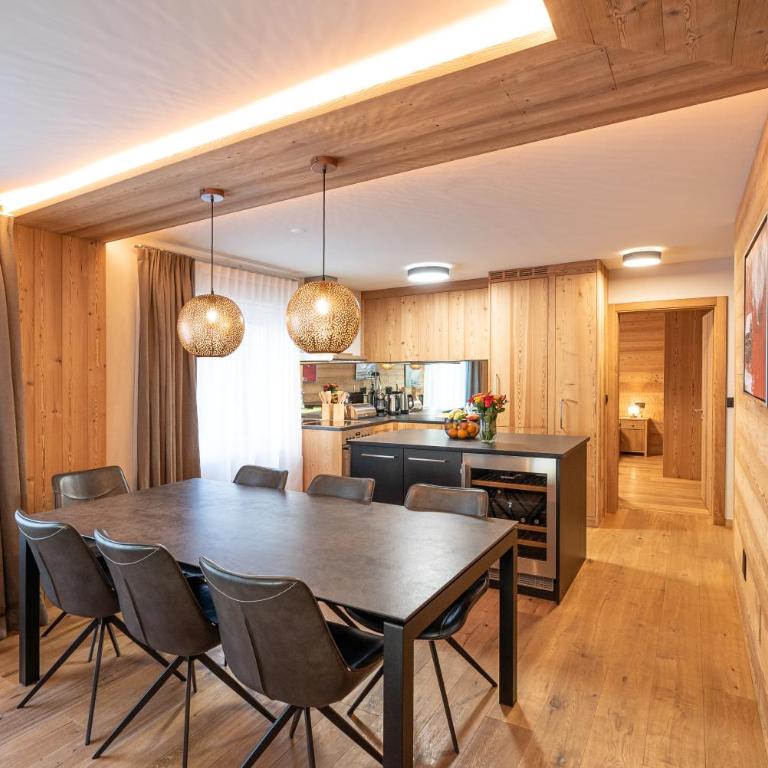 Haus Mirador by Zermatt Premium Apartments - Two-Bedroom Apartment with Matterhorn View (3rd floor) - 1