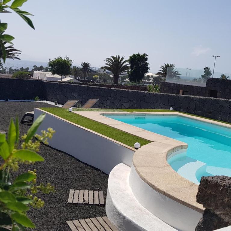 Casa Olgita - Two-Bedroom Villa - 3