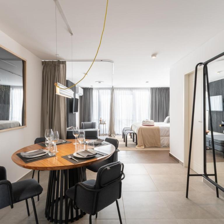 Stay Suites - Habitación Doble Deluxe - 1 o 2 camas - 1
